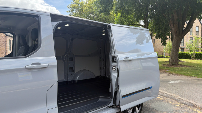 Ford Transit Custom 320 L1 Diesel Awd 2.0 EcoBlue 170ps H1 Van Sport Auto - Image 5